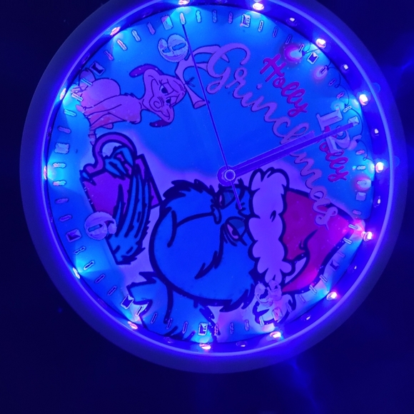 Grinch led lights clock personalized - Picture 4 of 8